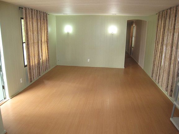 5th image of 892 Haven Pl