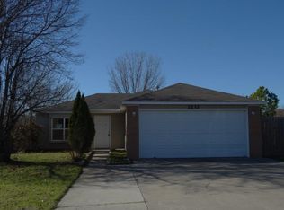 2232 W Victoria St, Springdale, AR 72764