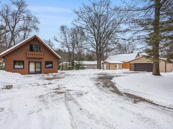 8370 W Seapine Dr, Mears, MI 49436