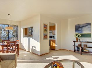 4235 Francis Ave N APT 201, Seattle, WA 98103