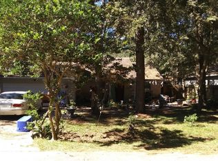 104 E Wavy Oak Cir, Spring, TX 77381