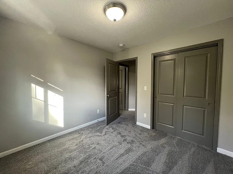 Parker Townhomes — Photo 10