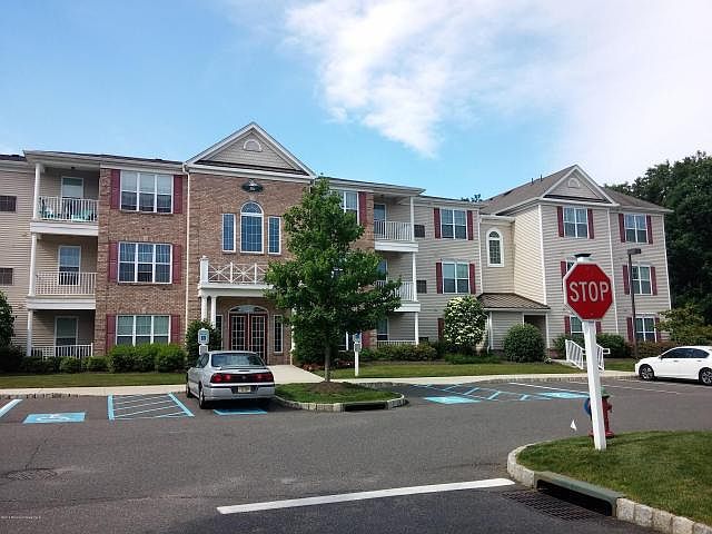 1st image of 624 Sophee Ln