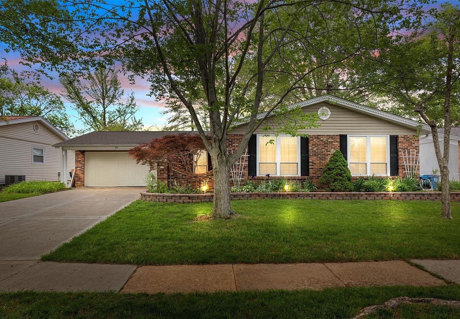 551 Goldwood Dr, Ballwin, MO 63021 Zillow