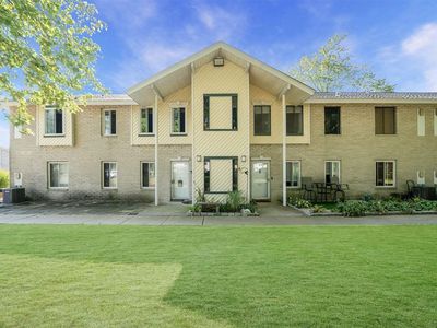 2 Navajo Court #2, Coram, NY, 11727