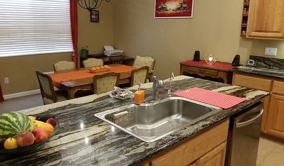 Kitchen/Dining Room.