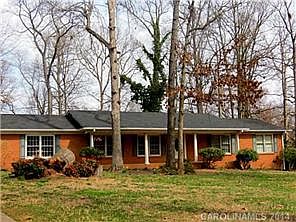 1st image of 303 Caprice Cir