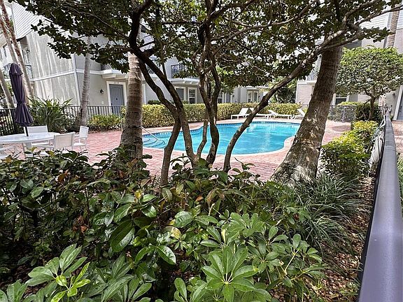 2nd image of 2261 NE 9th Avenue #2261