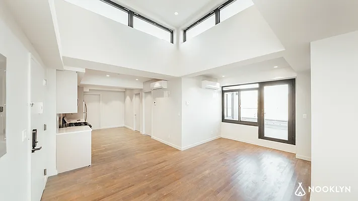 Rented by Nooklyn NYC LLC | media 77