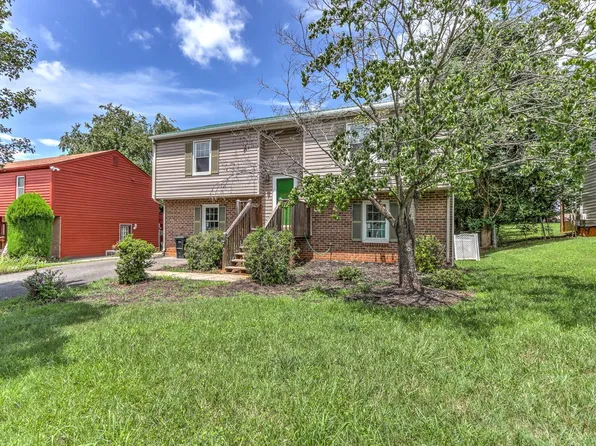 118 Tomahawk Dr, Lynchburg, VA 24502