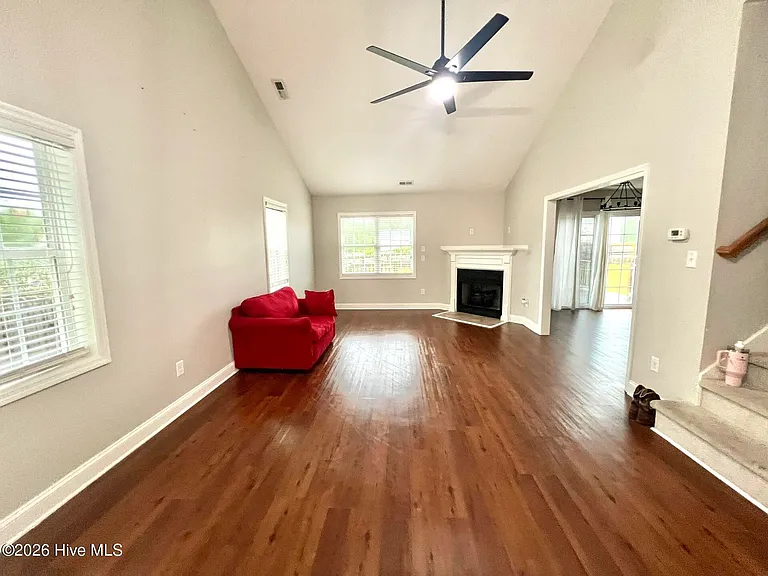 314 Springcreek Ct — Photo 3