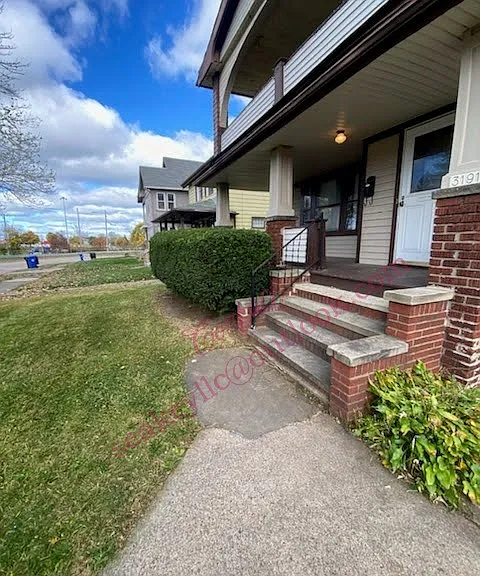 3191 W 116th St #1A — Photo 2