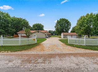 129 NW 251st Rd, Clinton, MO 64735