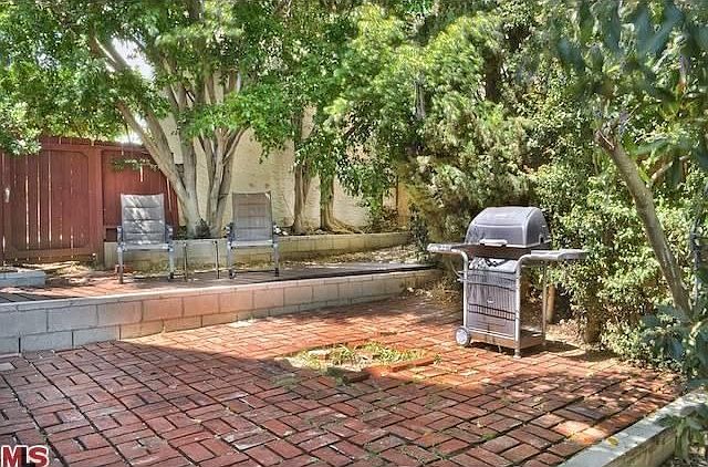 2nd image of 2118 Linnington Ave