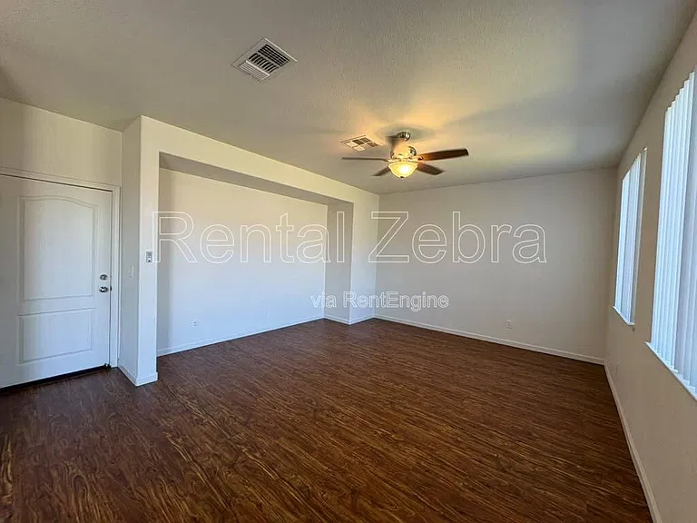256 Mono Lake Ave — Photo 7