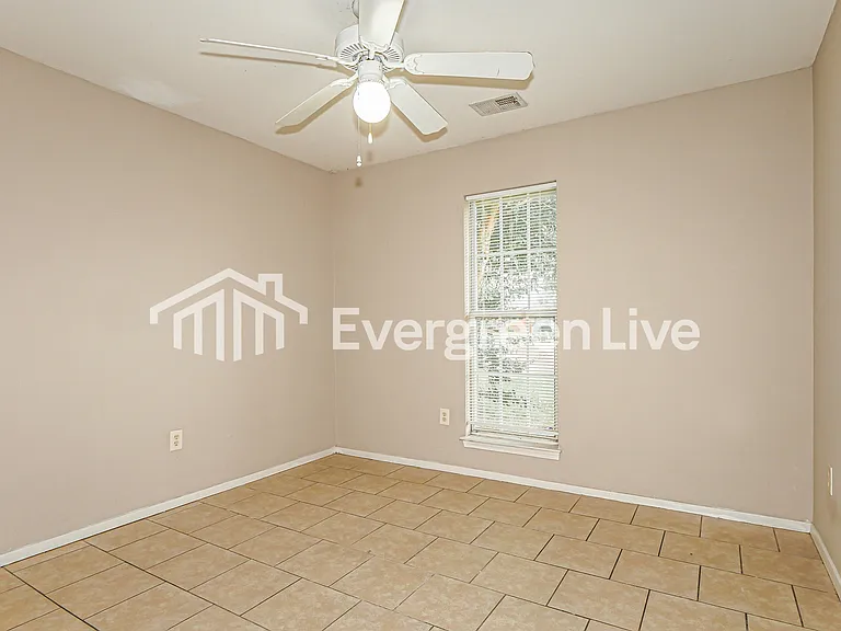 10170 Oak Leaf Dr — Photo 10
