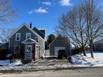24 Hewey Street, Bangor, ME, 04401