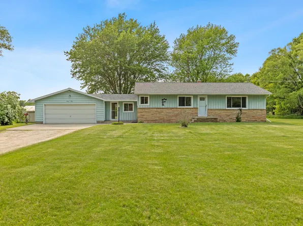 1160 S Greenville Rd, Greenville, MI 48838