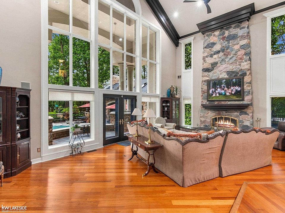17455 Iris Cir, photo 26
