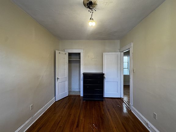 5th image of 6 Agassiz St APT 11