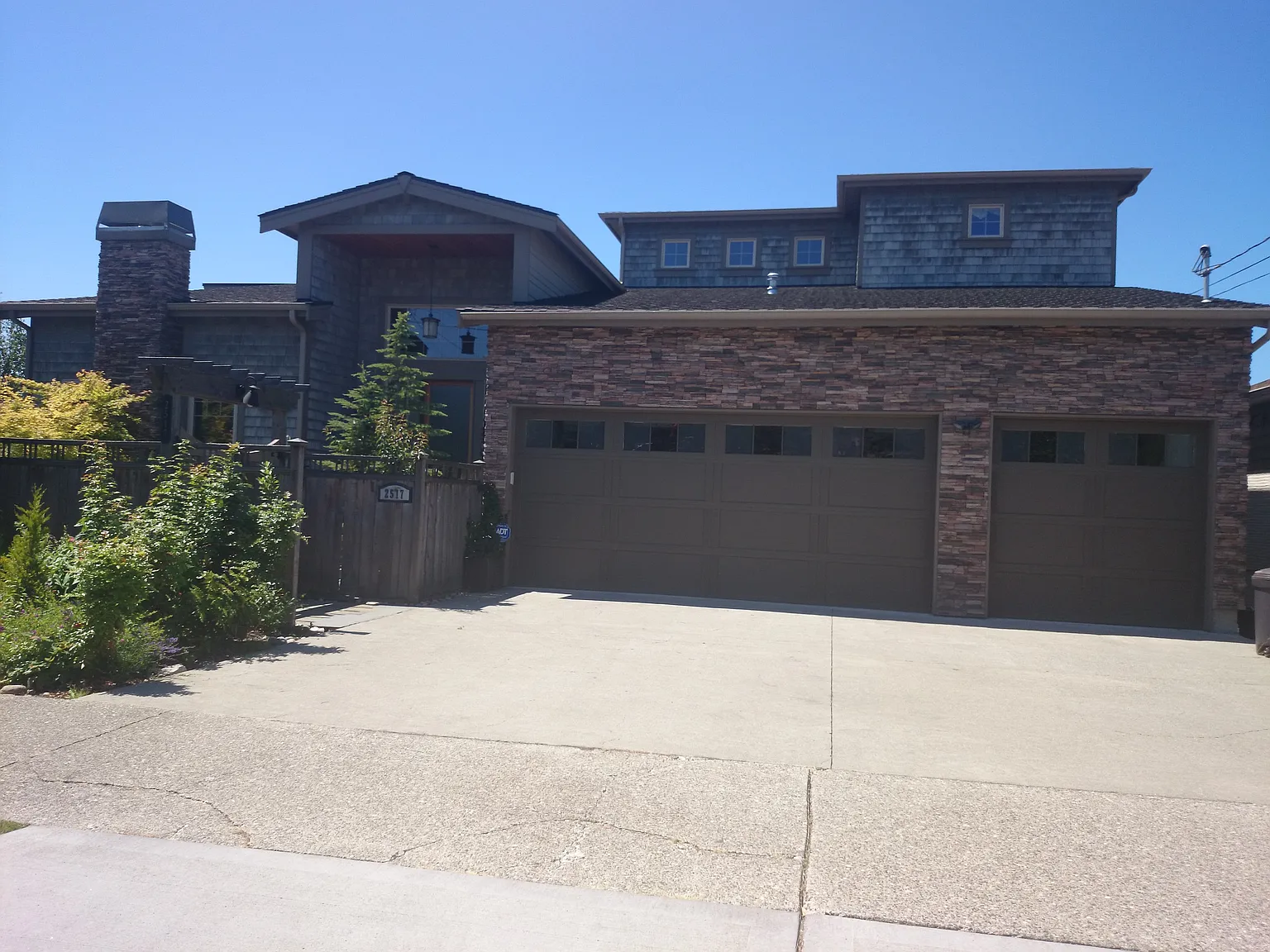 2517 28th Ave W photo 1