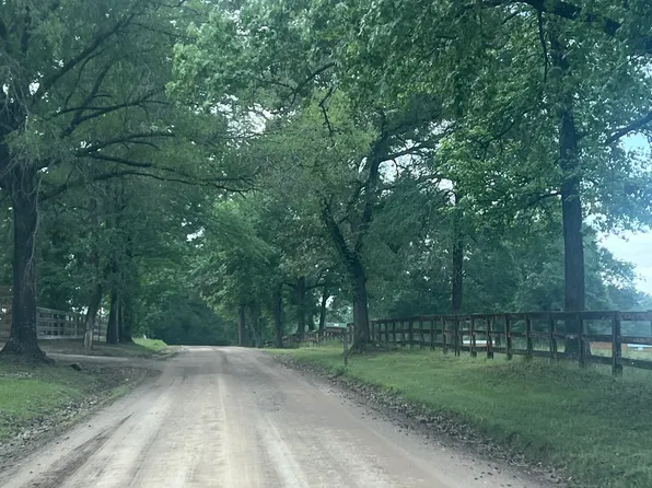 912 Yarborough Loop #912, Livingston, TX 77351