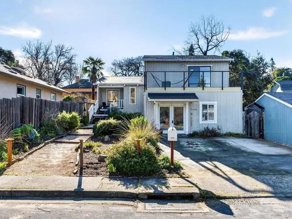 1059 W Standley Street, Ukiah, CA 95482