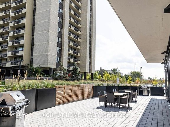 4th image of 1461 Lawrence Ave W #1801