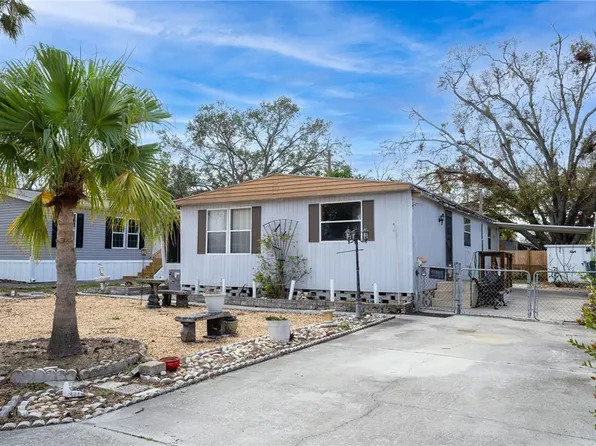 5254 Yellow Pine St N, Saint Petersburg, FL 33709