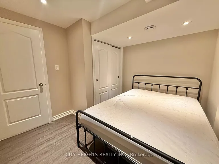 3265 Topeka Dr #BASEMENT — Photo 7