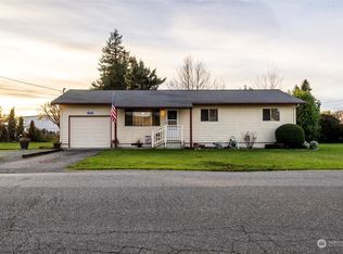 709 S Pine St, Burlington, WA