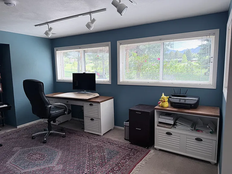 4250 Grinnell Ave — Photo 16
