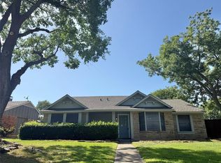 1525 Lavendale Ln, Garland, TX 75040