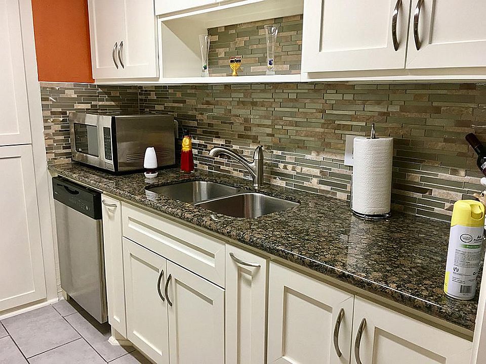 1st image of 5929 Queensloch Dr APT 134