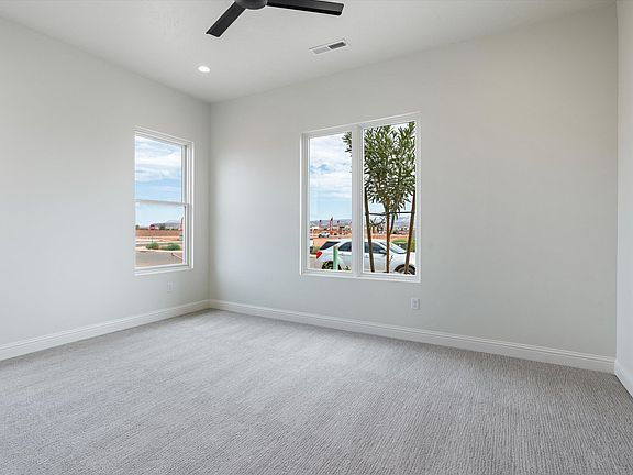 3rd image of 426 E Forrest Paddock Dr