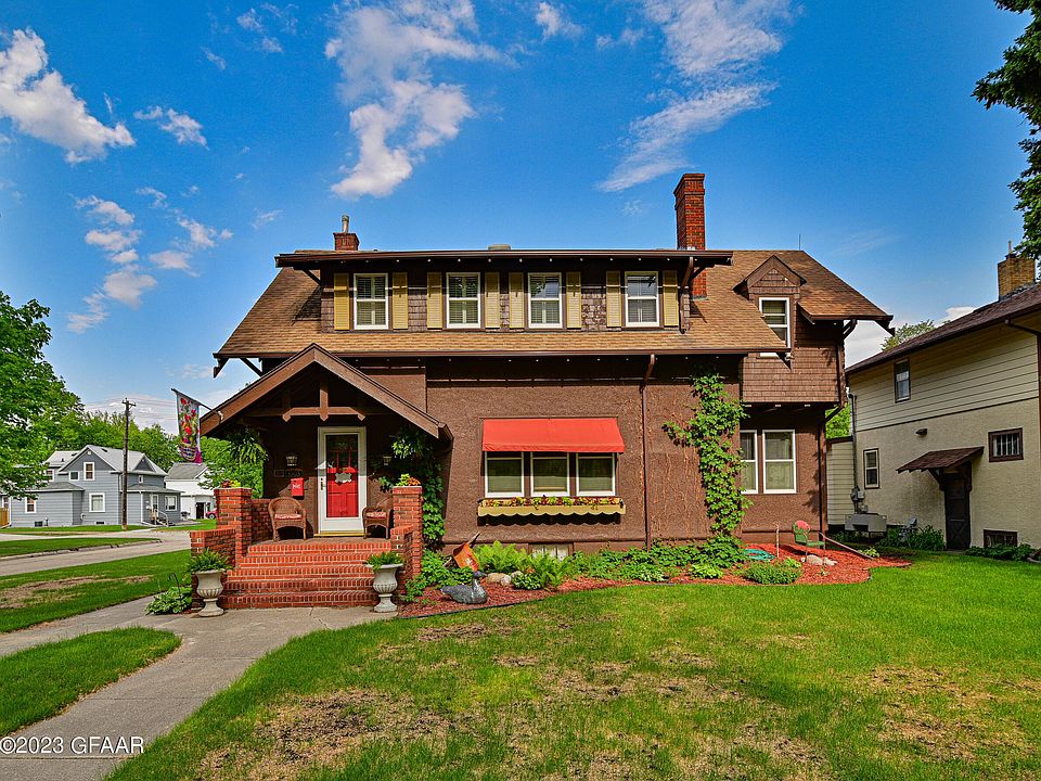 1003 Reeves Dr, Grand Forks, ND 58201 MLS 23657 Zillow
