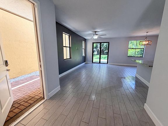 3rd image of 5213 NW 50th Terrace