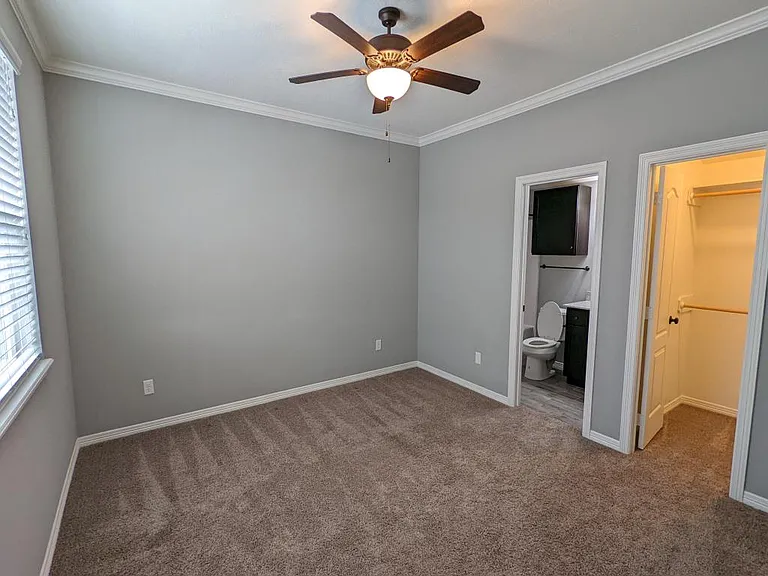 301 Sw Pkwy #334 — Photo 24