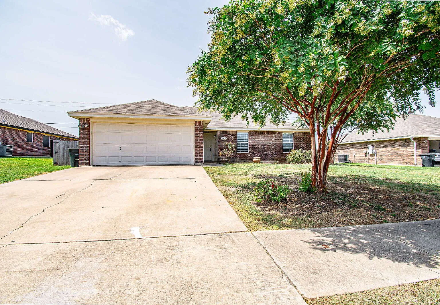 4 bed, 2.0 bath, 1638 sqft, $1,500 — Photo 1