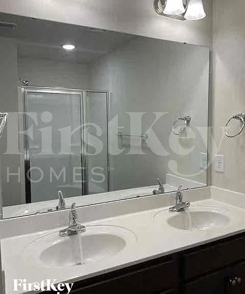 2076 Cypress Village Dr NW — Photo 10