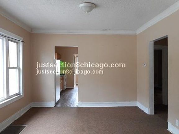 3rd image of 11300 S Parnell Ave