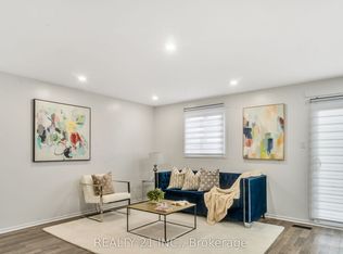 45 Hansen Rd N #101, Brampton, ON L6V3C5