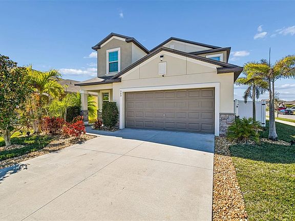4th image of 984 Olive Conch St