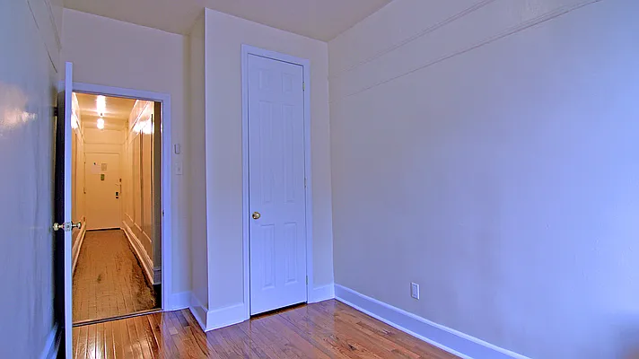 Rented by Tryax Realty Management | media 1