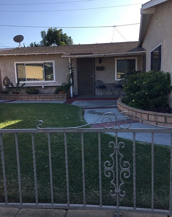 1st image of 11018 Haymond St
