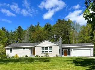 99 Johnson Rd, Falmouth, ME 04105