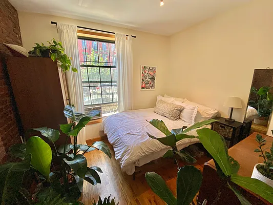 Rented by Simply Brooklyn Realty Inc | media 3