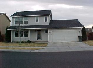 1374 Misty Dr, Hermiston, OR 97838
