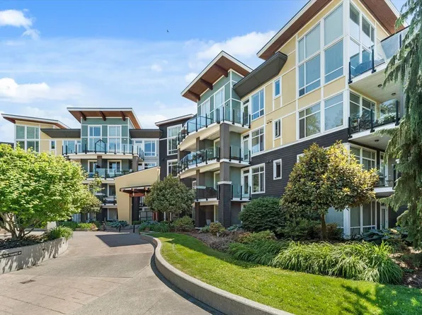 45389 Chehalis Dr #301, Chilliwack, BC V2R 0T9
