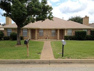 1st image of 3327 Lexington Dr